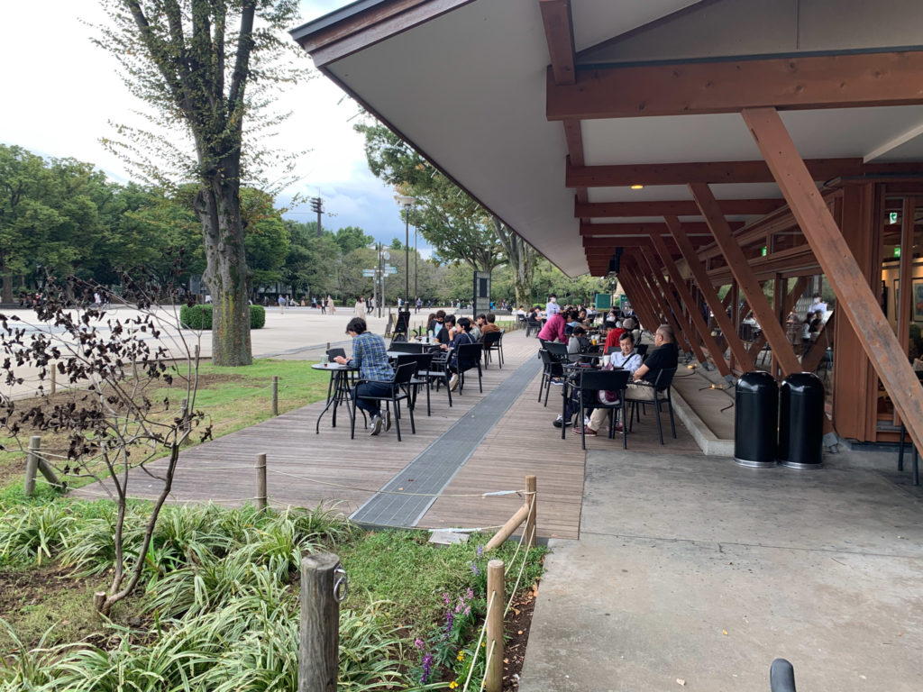 テラスでシゴト / Starbucks 上野公園店